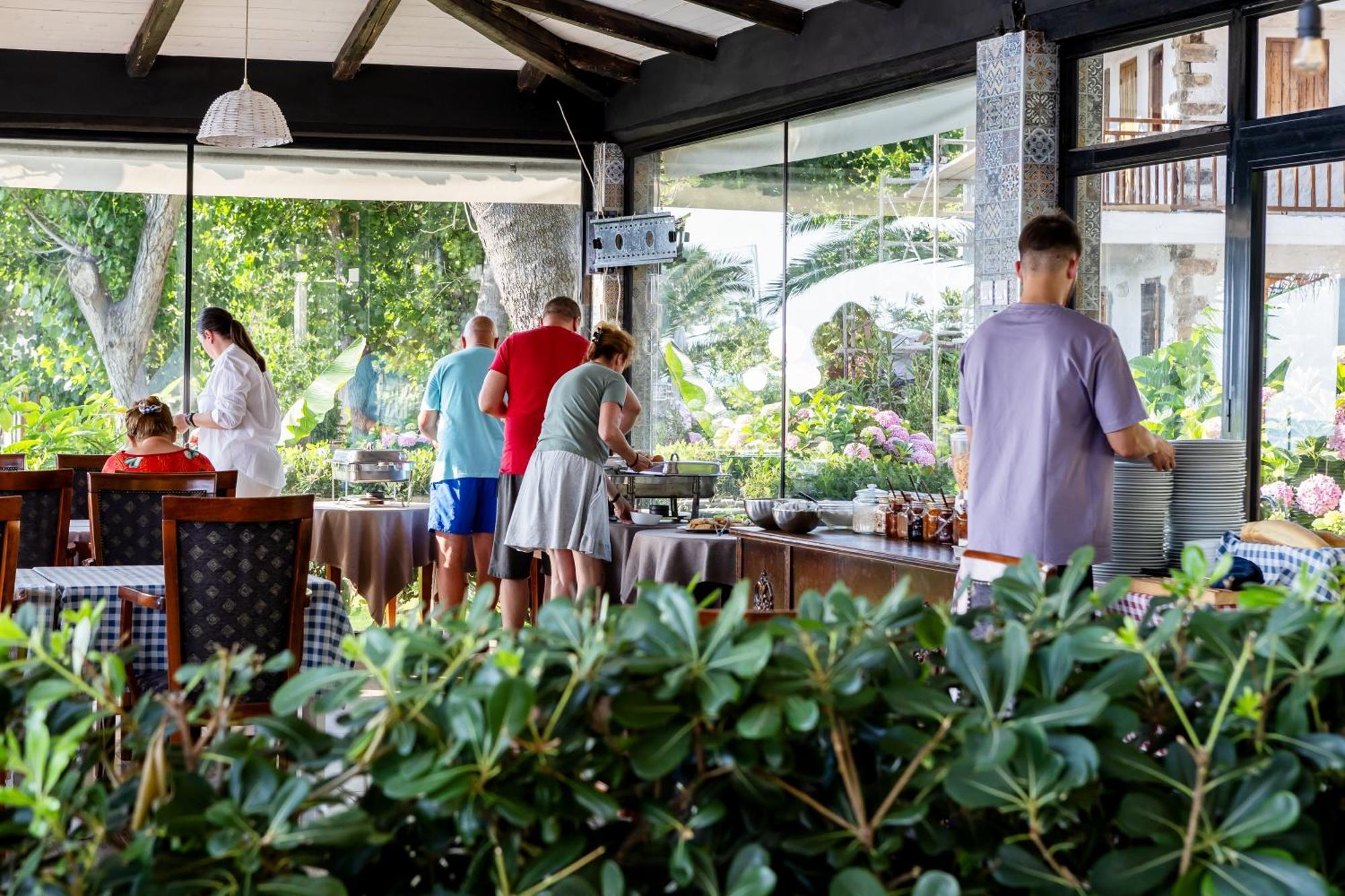 Hotel Kókkinon Nerón Zewnętrze zdjęcie