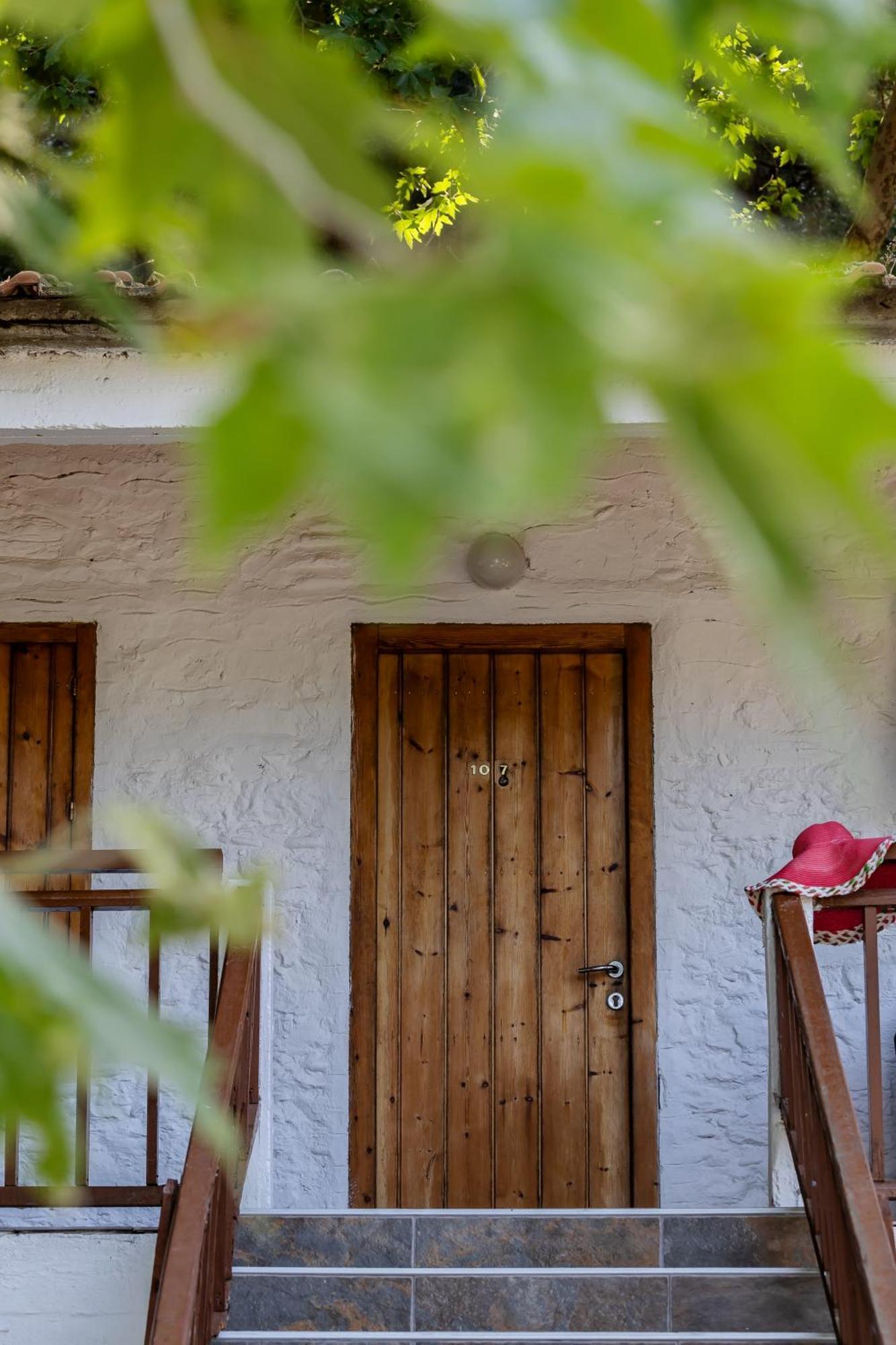 Hotel Kókkinon Nerón Zewnętrze zdjęcie